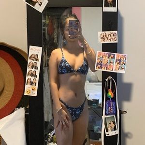 HAS BEEN RELISTED benoa set